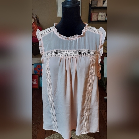 a.n.a Sleevless Blouse Size XL - Picture 6 of 8